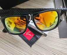 RayBan Wayfarer