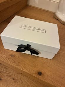 White Company fur  stole
