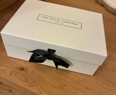 White Company fur  stole