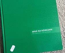 Mna na hEireann book