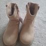 girls boots Image 3