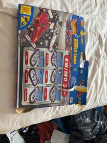 Hot Wheels Electric Racing Formula World Tour Slot Car Set 6 in 1 Ferrari McLaren