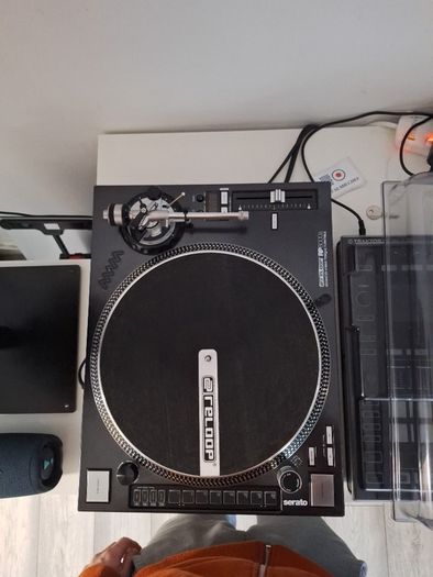 turntable