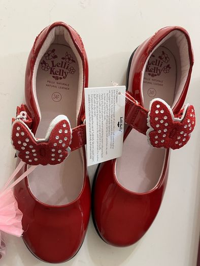 Lelli Kelli - Red Leather Patent shoes - size 34F - (Free girl items for first buyer to offer asking price on this)