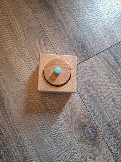 Lovevery The Thinker Play Guide 11-12 Months