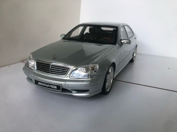 model cars Autoart, minichamps, Otto, Norev etc