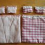 Bedding sets for dolls houses Image 7