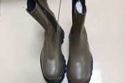 Zara Chunky  Leather   Calf Length Boots. S. 40 - 7.   B.N.W.T.