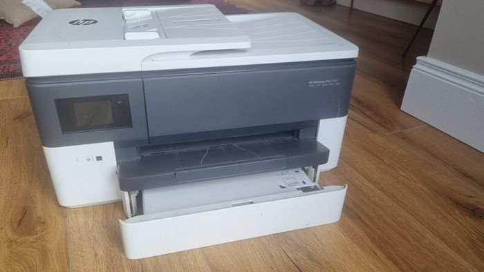 Hp 7720 office jet pro A3 printer