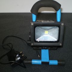 Led rechargeable light