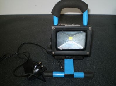 Led rechargeable light