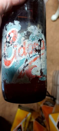 cidona old bottle old used condition ,see pictures for condition, sold as is .9 euros to post.