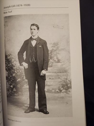 The Men And Women Of The Anglo-irish Treaty Delegations 1921. First Edition Paperback In Good Condition.