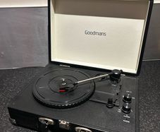 goodmans stereo