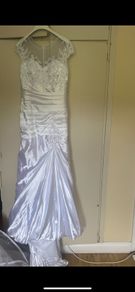 stunning wedding dress