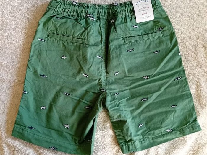 Fatface Embroidered Shark Shorts Age 11-12 BNWT