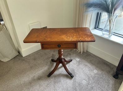 Burr walnut style drop leaf Pedestal Pembroke