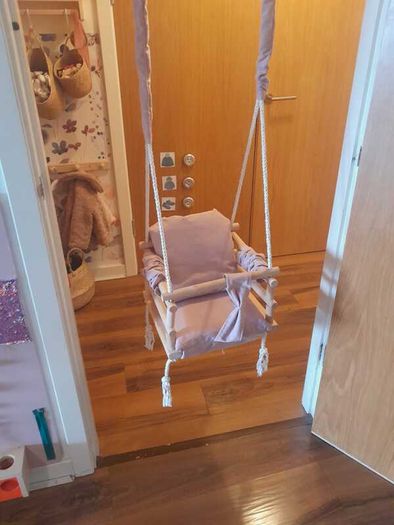 Baby swing