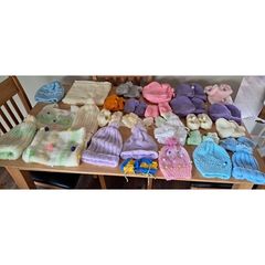 Knitted clothing