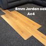 8mm Jordan oak laminated click flooring Image 4