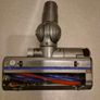 Dyson motorized cleaner head Image 2