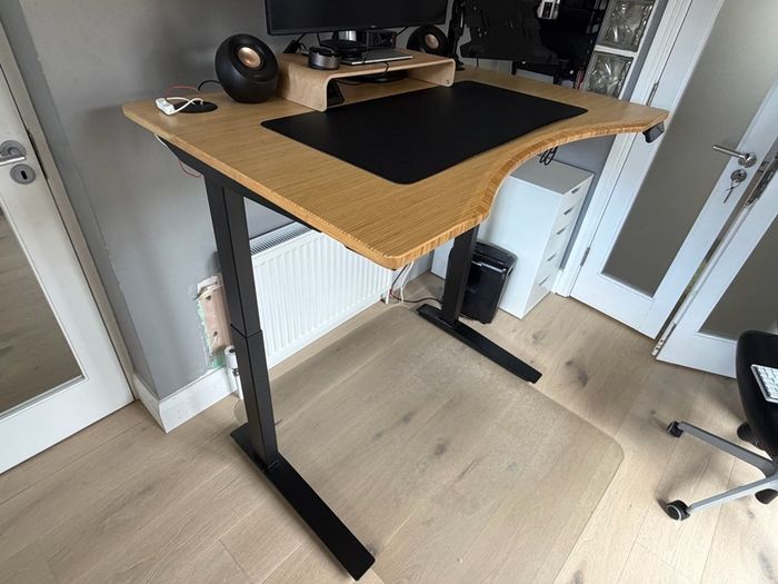 Fully Jarvis Bamboo Standing Desk 120x80