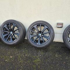 Genuine BMW X5 / X6 20-inch 748M Alloy Wheels, Tyres and TPMS