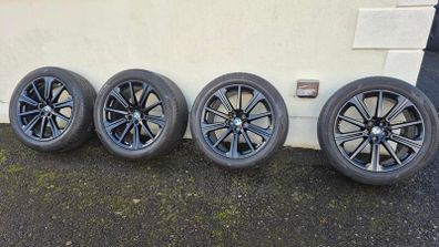 Genuine BMW X5 / X6 20-inch 748M Alloy Wheels, Tyres and TPMS