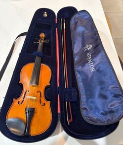 Stentor 3/4 size violin