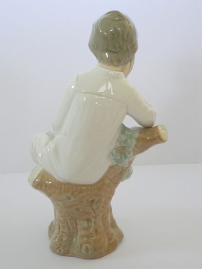 Lladro Figurine
