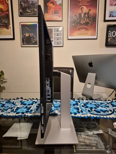 HP E24 G4 - 24in FHD Monitor