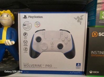 Razer Wolverine V2 PRO PS5 comtroller PlayStation 5