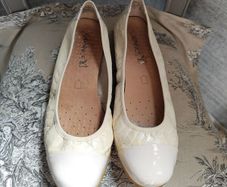 Ladies Shoes Capric Size 6