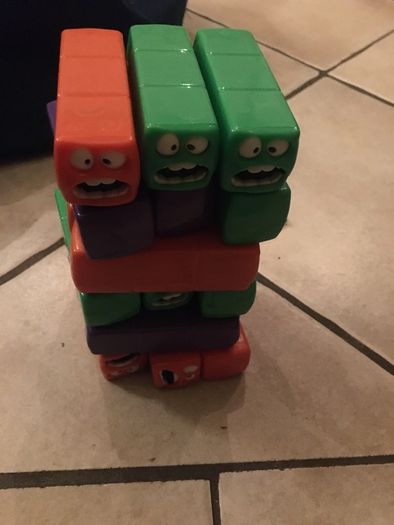 Wobbly worms