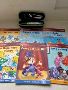 Leapfrog reading system