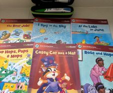Leapfrog reading system
