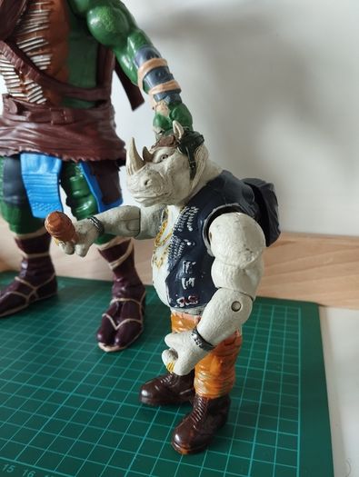 Teenage Mutant Ninja Turtles Action Figures  Leonardo (2014) & Rocksteady (2015)