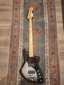 Player Plus Active Meteora Bass