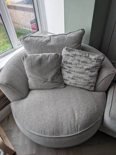 Large Swivel Cuddle Chair
