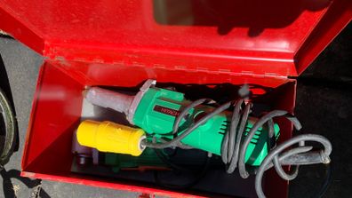 Hitachi D10YB Angle Drill + Hitachi GP2 Die Grinder