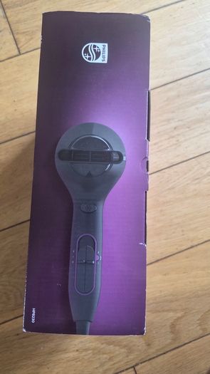 Philips DryCare ThermoProtect 2100W Hairdryer HP8230 Brand New in Box