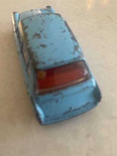 dinky no 140 morris 1100