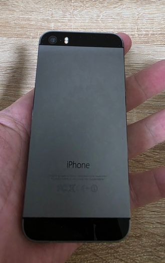 Apple iPhone 5s Space Grey