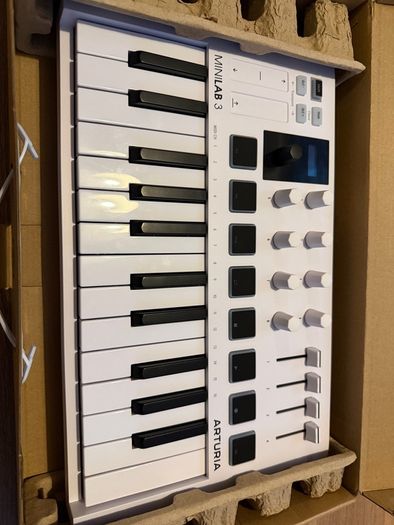 Arturia MiniLab 3 MIDI Controller in white.