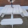 Picnic bench Image 4