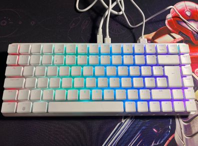 Raspberry Pi 500+ Desktop Kit