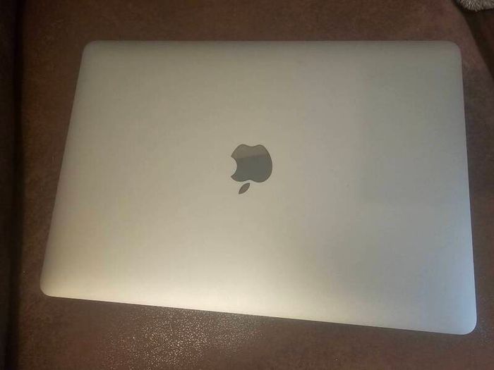 Macbook Pro M2 (13") | 16gb Ram | 512gb Ssd | Like New