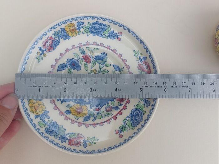 Beautiful and Rare Masons Patent Ironstone Set of Six Straight Sided Coffee/Tea Cup and Saucer Duos in the Regency Pattern, Circa 1950
