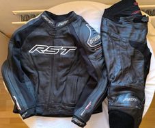 RST Leather Jacket & Trousers Size XXL