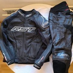 RST Leather Jacket & Trousers Size XXL